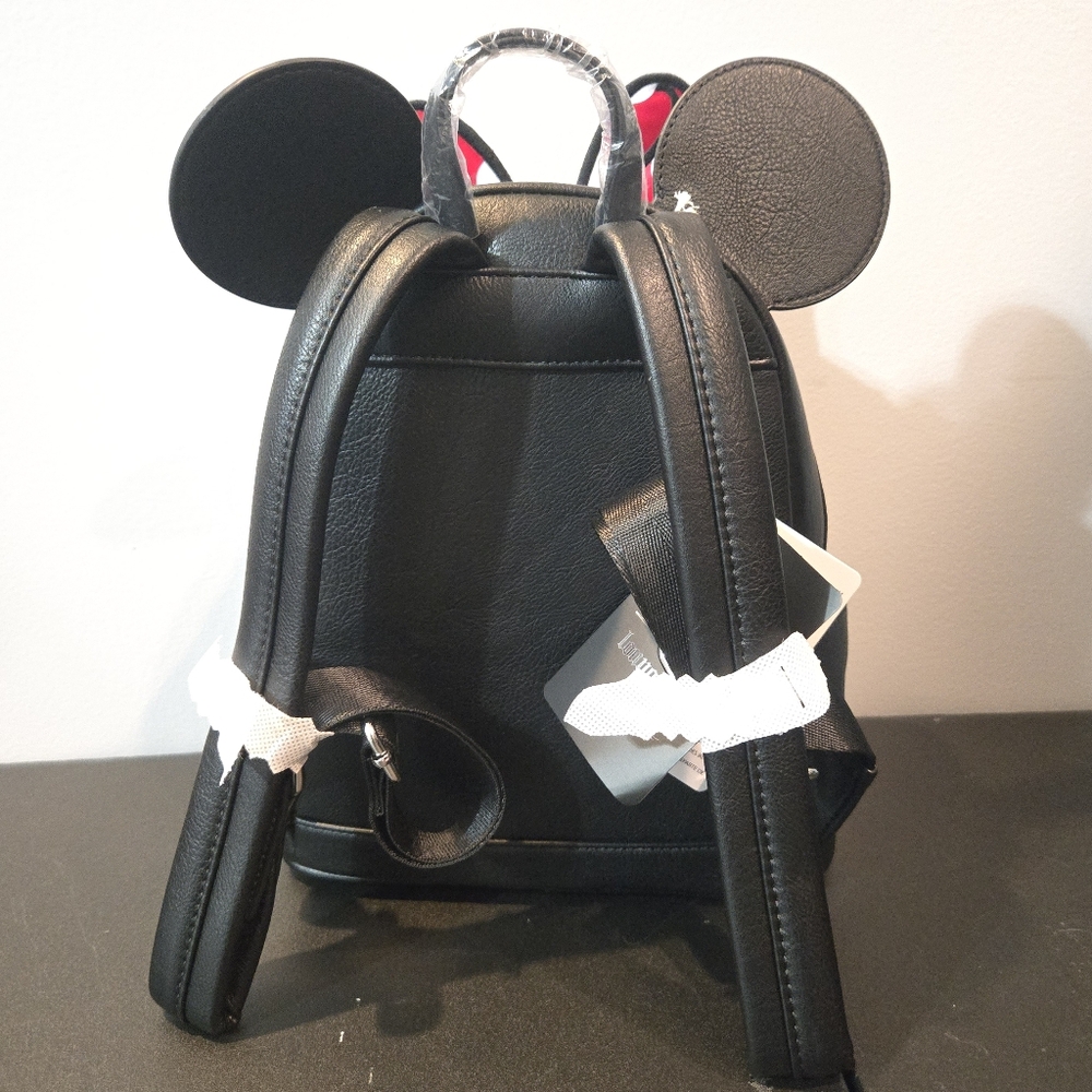Loungefly Minnie Mouse Black and Red Backpack - Picture 5 of 6